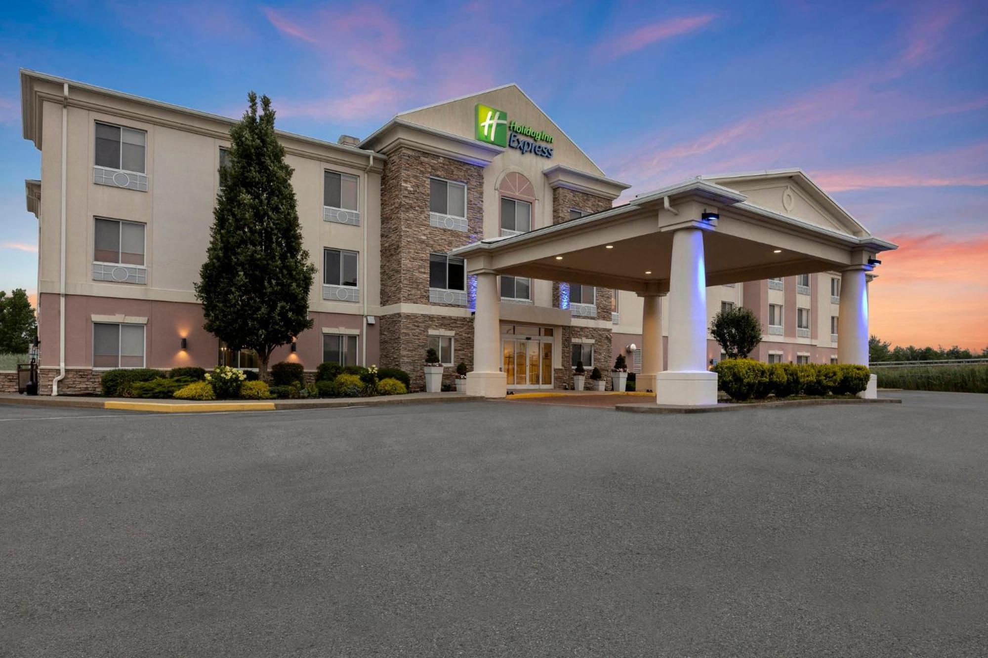 Holiday Inn Express Hotel & Suites West Coxsackie By Ihg מראה חיצוני תמונה